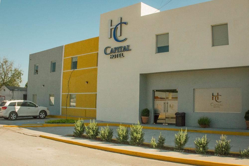 Capital Hotel Monclova Exterior foto